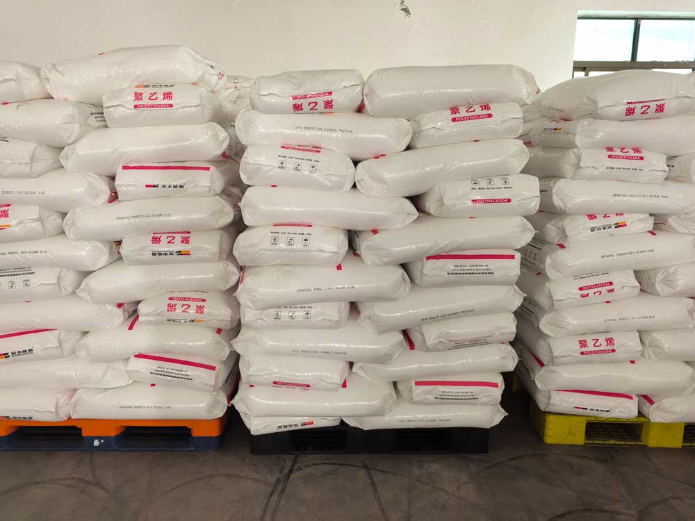 Polyethylene-(PE)-Resin-3