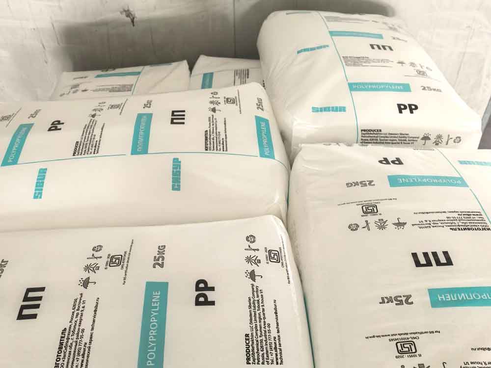 Polypropylene-(PP)-Resin-3